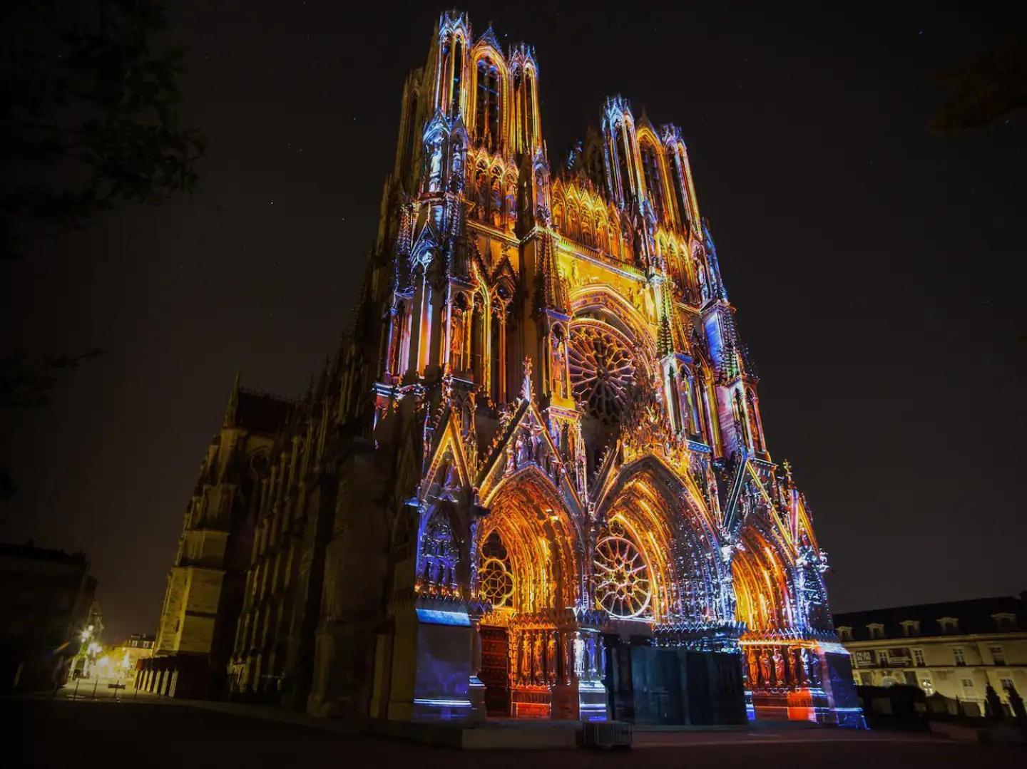 Le Clovis - Centre - Cathedrale Apartment Reims Luaran gambar